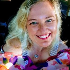 Meet your Posher, Sonya